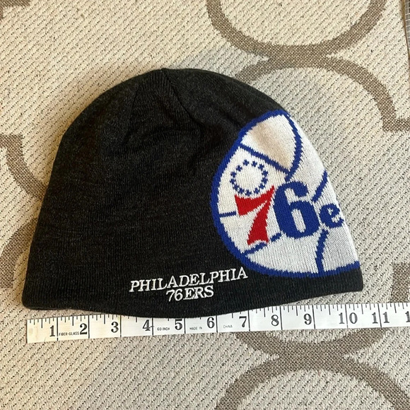 Adidas NBA Philadelphia 76’ers basketball reversible beanie - Picture 11 of 12